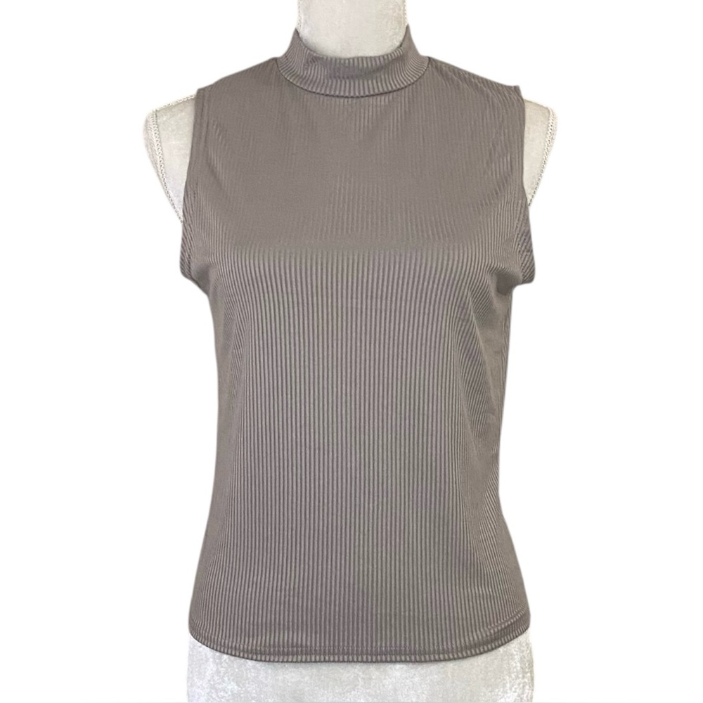 Brit & Bri Light Taupe‎ Women’s Mock High Neck Collar Ribbed Sleeveless Top Sz L